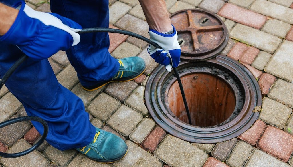 Hydro Jetting in Olmito and Olmito